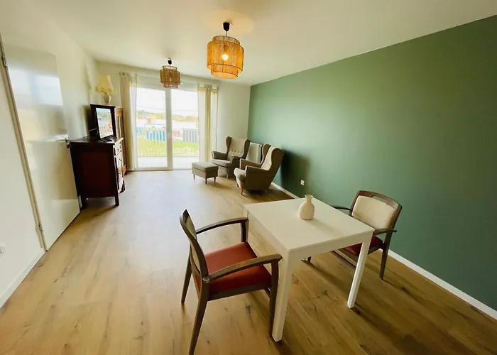 Dans Résidence Avec Salon Et Cuisine Partagés - 402 * Epron