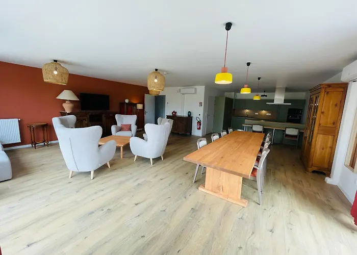 Dans Résidence Avec Salon Et Cuisine Partagés - 402 * Epron